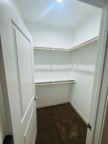 22690 Ave 182, Strathmore, CA 93267