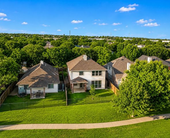 5412 Pecan Creek Circle, Fort Worth, TX 76244