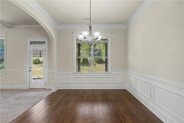 741 Stonebranch Drive, Loganville, GA 30052