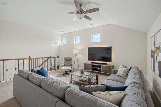 741 Stonebranch Drive, Loganville, GA 30052