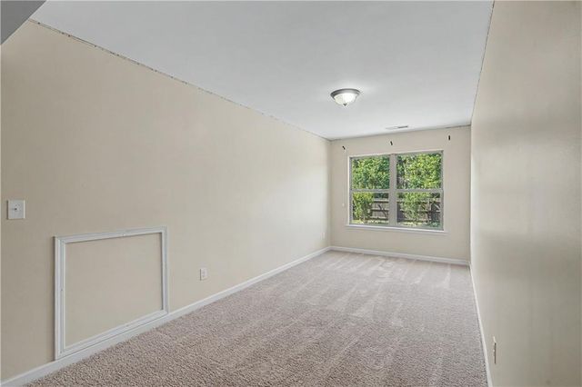 741 Stonebranch Drive, Loganville, GA 30052