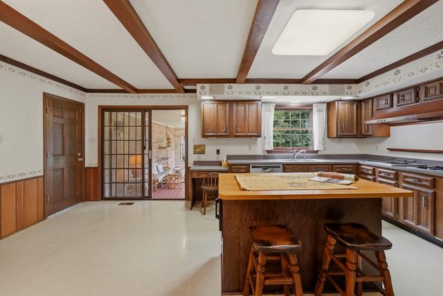 801 Chinoe Road, Lexington, KY 40502