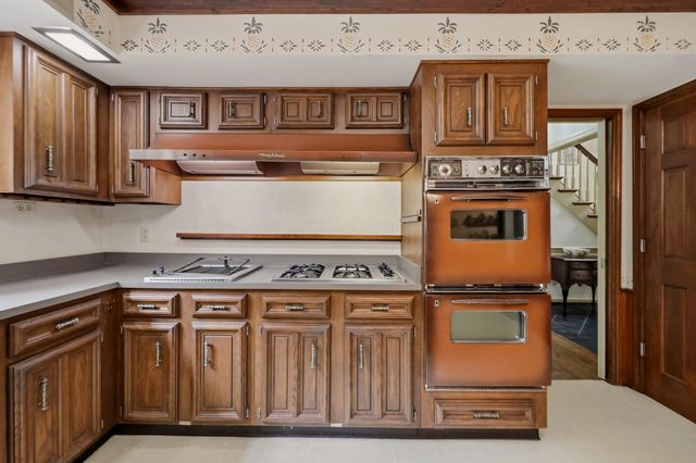 801 Chinoe Road, Lexington, KY 40502