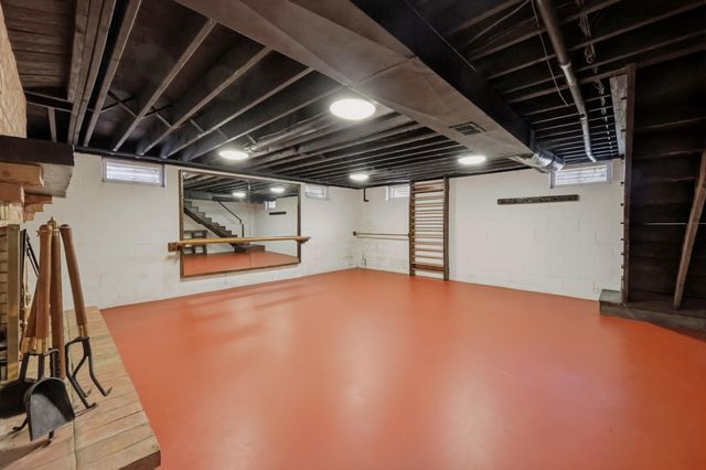801 Chinoe Road, Lexington, KY 40502