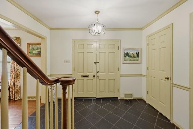 801 Chinoe Road, Lexington, KY 40502