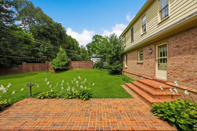 801 Chinoe Road, Lexington, KY 40502