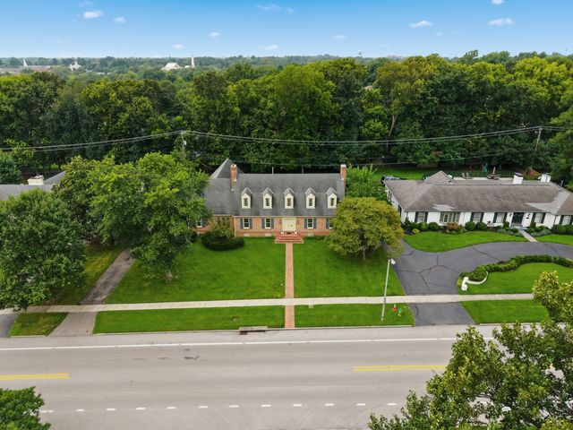801 Chinoe Road, Lexington, KY 40502