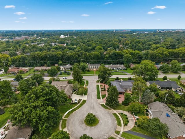 801 Chinoe Road, Lexington, KY 40502