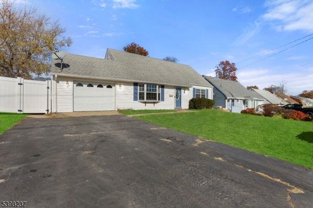 24 Frederick Ave, Woodbridge Twp., NJ 07067