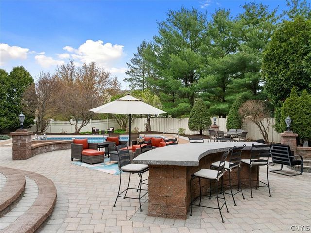 1 Water Beech Place, New Hartford, NY 13413