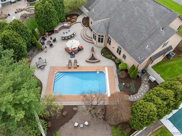 1 Water Beech Place, New Hartford, NY 13413