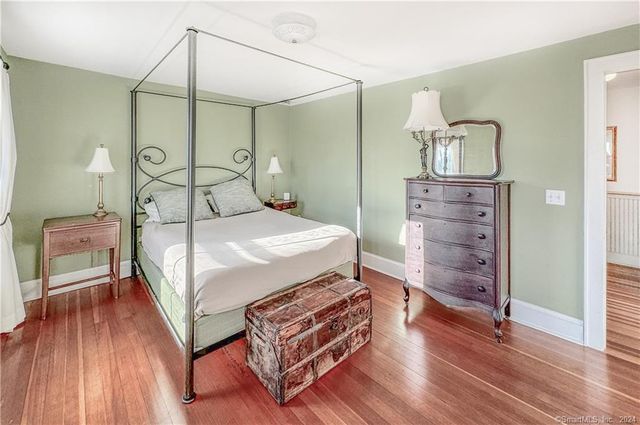 414 Riverside Avenue, Westport, CT 06880