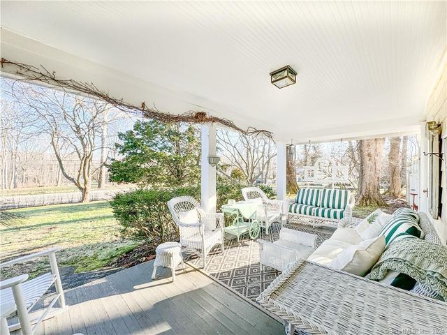 414 Riverside Avenue, Westport, CT 06880