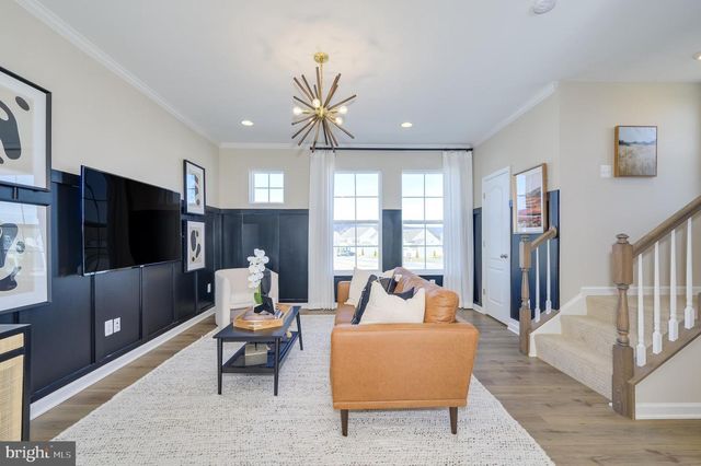 201 HILLSDALE PL, Martinsburg, WV 25403