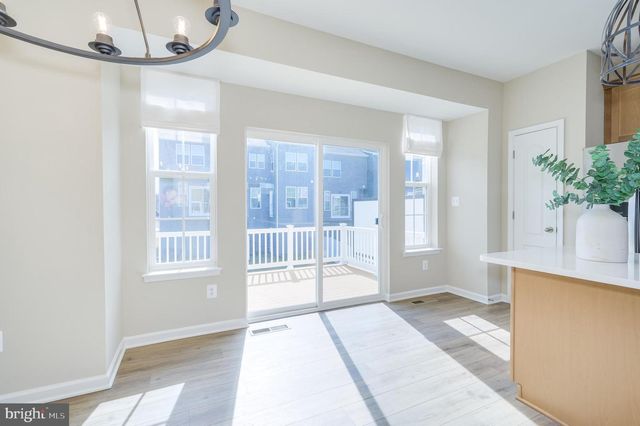 201 HILLSDALE PL, Martinsburg, WV 25403