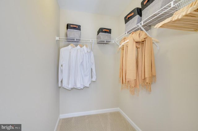 201 HILLSDALE PL, Martinsburg, WV 25403