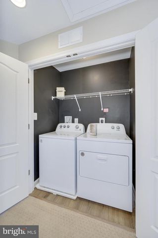 201 HILLSDALE PL, Martinsburg, WV 25403