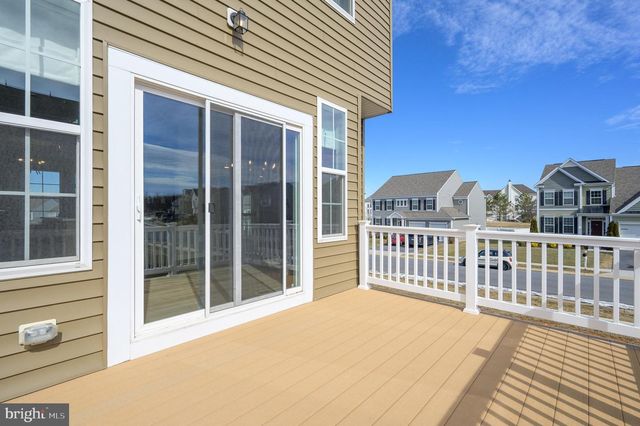 201 HILLSDALE PL, Martinsburg, WV 25403