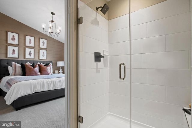 201 HILLSDALE PL, Martinsburg, WV 25403