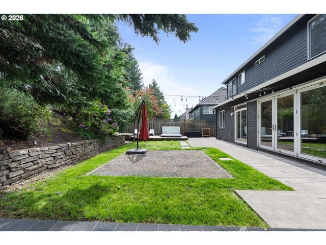 1714 Nw CAITLIN Ter, Portland, OR 97229