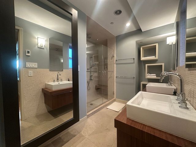 90 N Washington Street 5, Boston, MA 02114