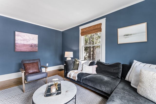 435 Lexington Street, Waltham, MA 02452