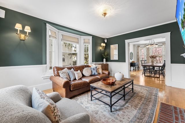 435 Lexington Street, Waltham, MA 02452