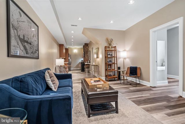 1740 13TH ST NW, Washington, DC 20009