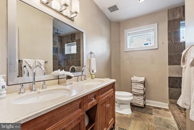 1740 13TH ST NW, Washington, DC 20009