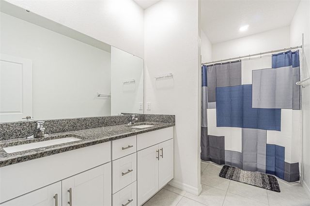 6884 RIPPLE POND LOOP, Zephyrhills, FL 33541