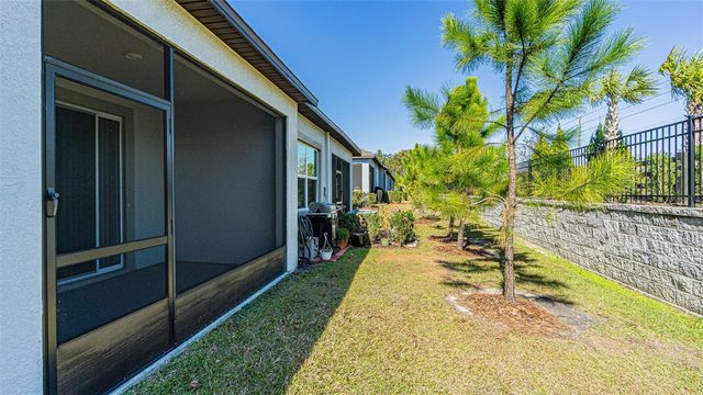 6884 RIPPLE POND LOOP, Zephyrhills, FL 33541