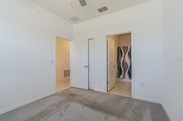 6884 RIPPLE POND LOOP, Zephyrhills, FL 33541