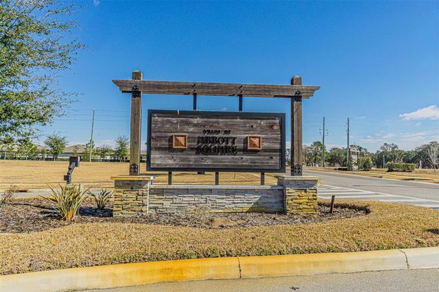 6884 RIPPLE POND LOOP, Zephyrhills, FL 33541