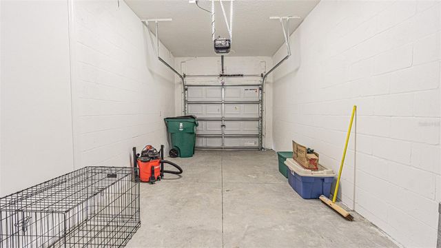 6884 RIPPLE POND LOOP, Zephyrhills, FL 33541