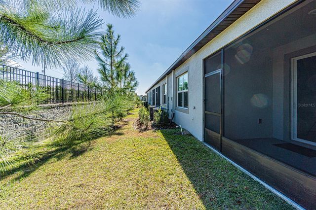 6884 RIPPLE POND LOOP, Zephyrhills, FL 33541