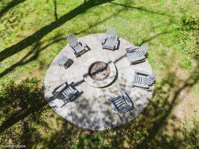 6490 E Chikaming, Sawyer, MI 49125