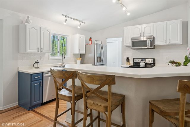 6490 E Chikaming, Sawyer, MI 49125