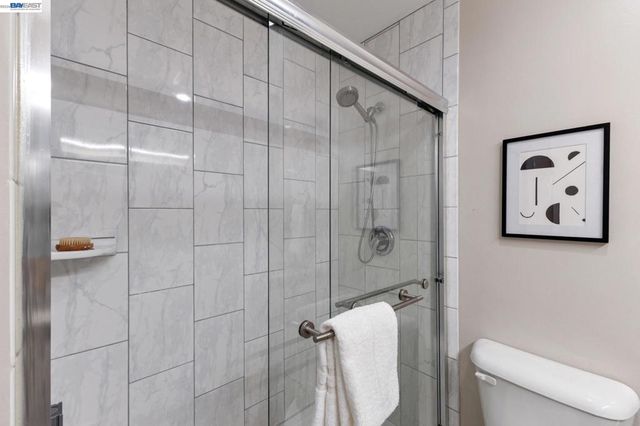 1825 Shoreline Dr 108, Alameda, CA 94501