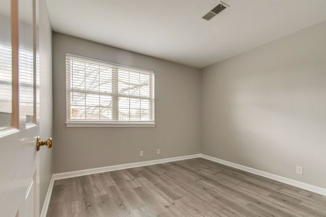 8300 Sawyer Brown Rd Apt S304, Nashville, TN 37221