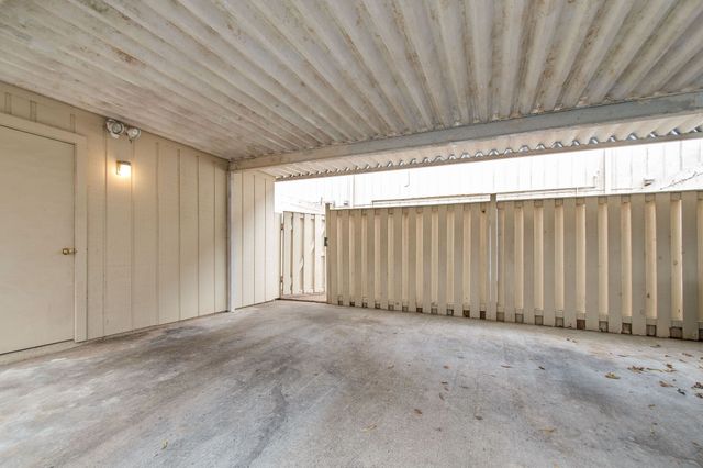 8300 Sawyer Brown Rd Apt S304, Nashville, TN 37221