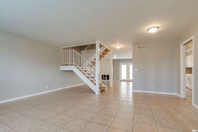 8300 Sawyer Brown Rd Apt S304, Nashville, TN 37221