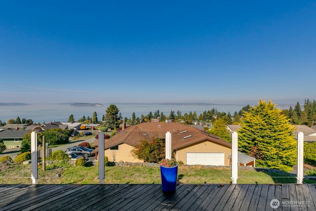 5037 33rd Avenue W, Everett, WA 98203