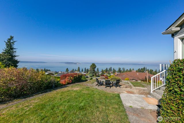 5037 33rd Avenue W, Everett, WA 98203