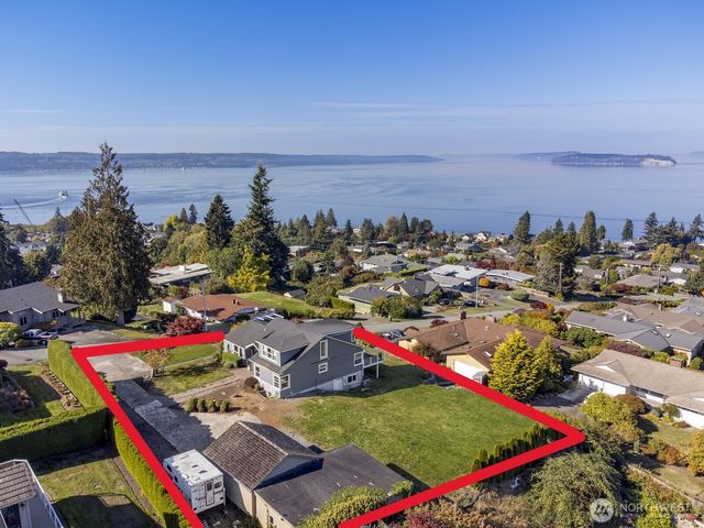 5037 33rd Avenue W, Everett, WA 98203