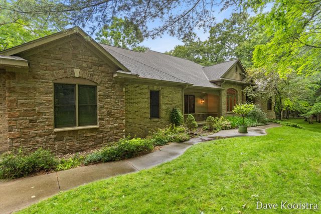 5133 Streamside Court, Rockford, MI 49341