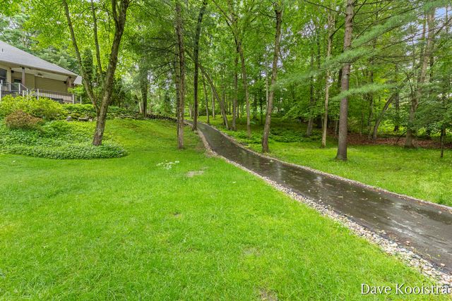 5133 Streamside Court, Rockford, MI 49341