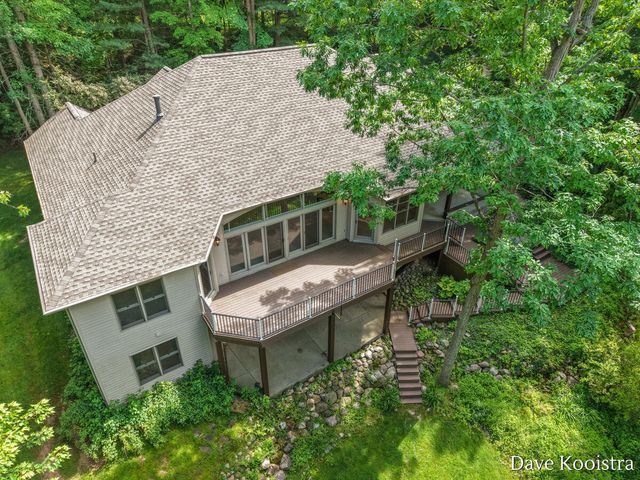 5133 Streamside Court, Rockford, MI 49341