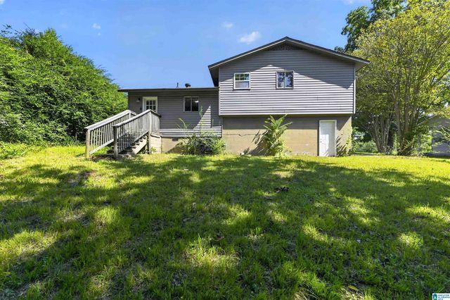 823 COUNTRY VIEW DRIVE NE, Center Point, AL 35215