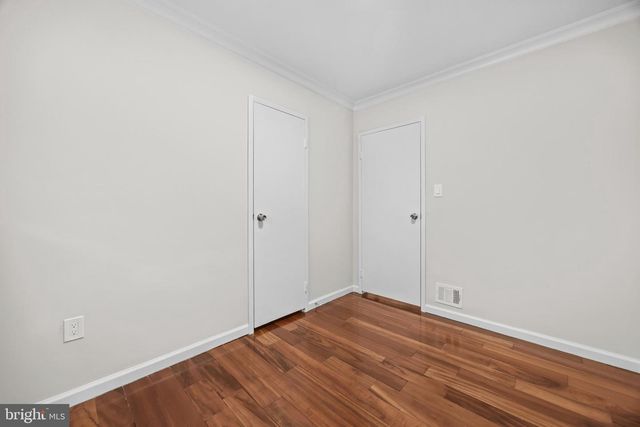 28 S FLOYD ST, Alexandria, VA 22304