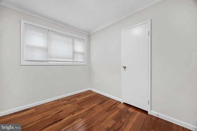 28 S FLOYD ST, Alexandria, VA 22304